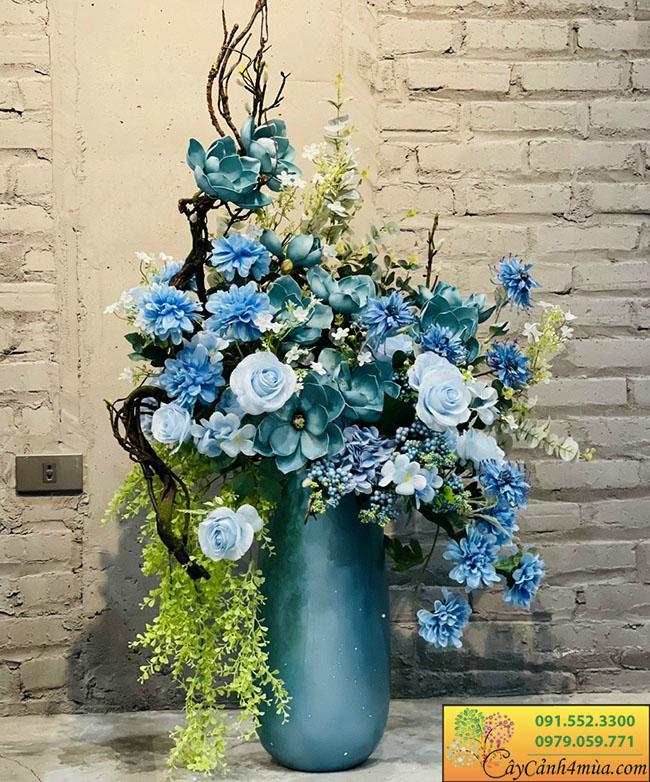 Bình hoa mộc lan giả trang trí màu xanh 