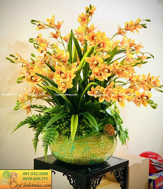 Bình hoa giả trang trí đẹp tại Hà Nội