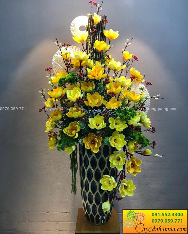 Thi công cắm hoa mộc lan tại Hà Nội