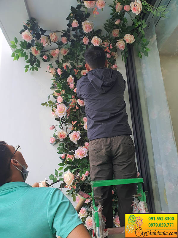 Thi công cây hoa lụa đẹp tại Hà Nội